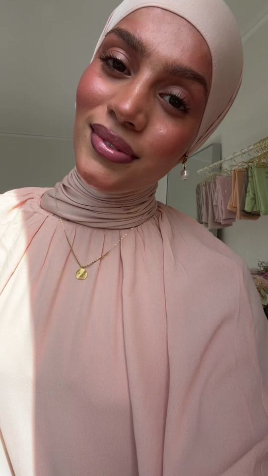 Post 4 by dalo on TikTok (video)