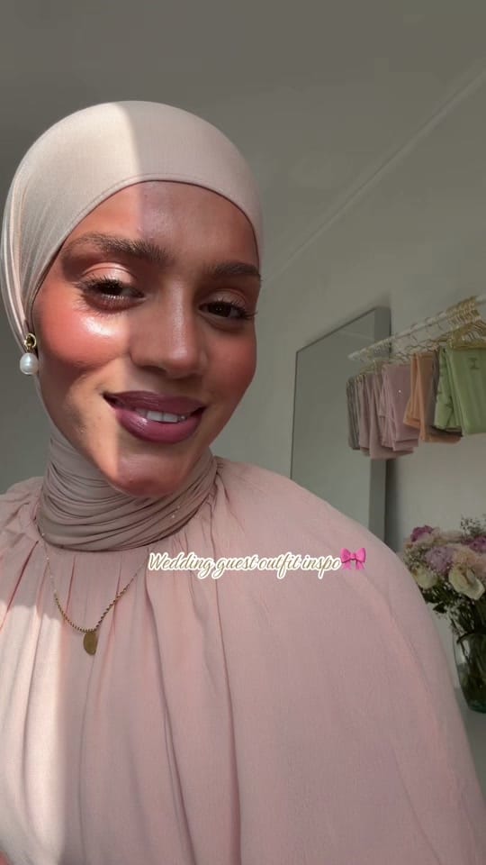 Post 6 by dalo on TikTok (video)