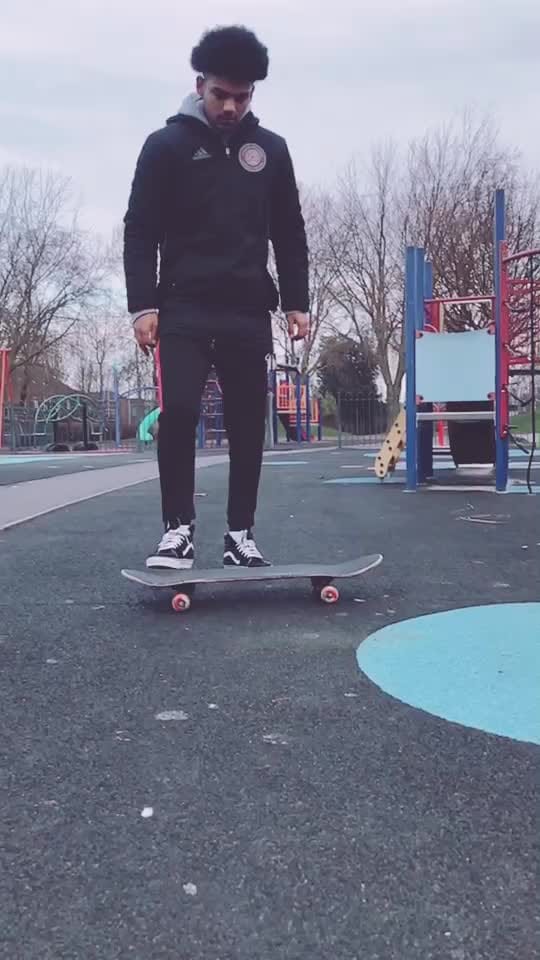 Post 9 by Zhino 🎶 on TikTok (video)