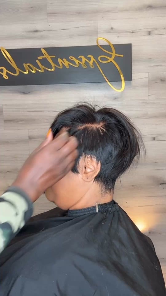 Post 2 by Cassandra H. on TikTok (video)