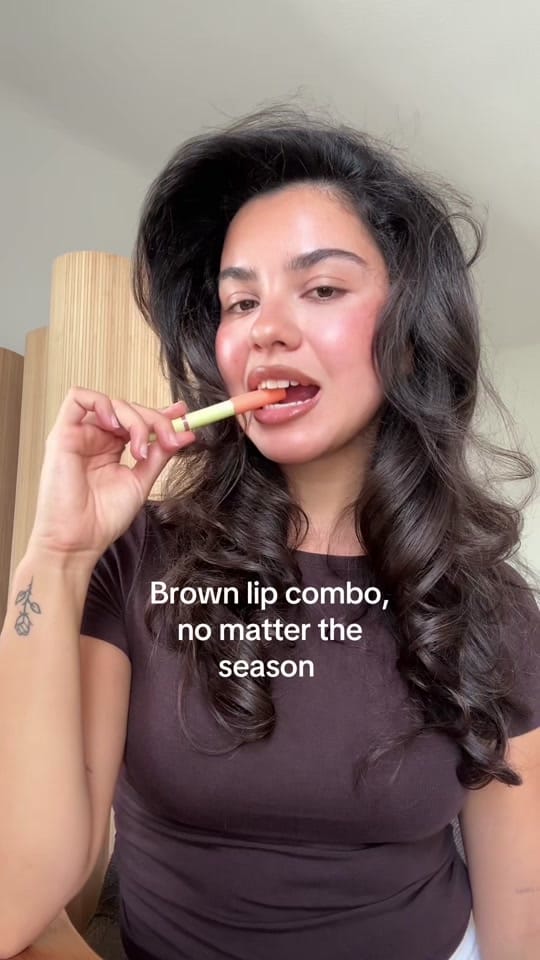 Post 2 by Bella Emar on TikTok (video)
