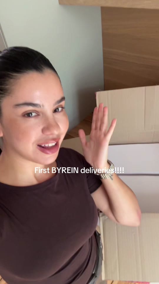 Post 6 by Bella Emar on TikTok (video)
