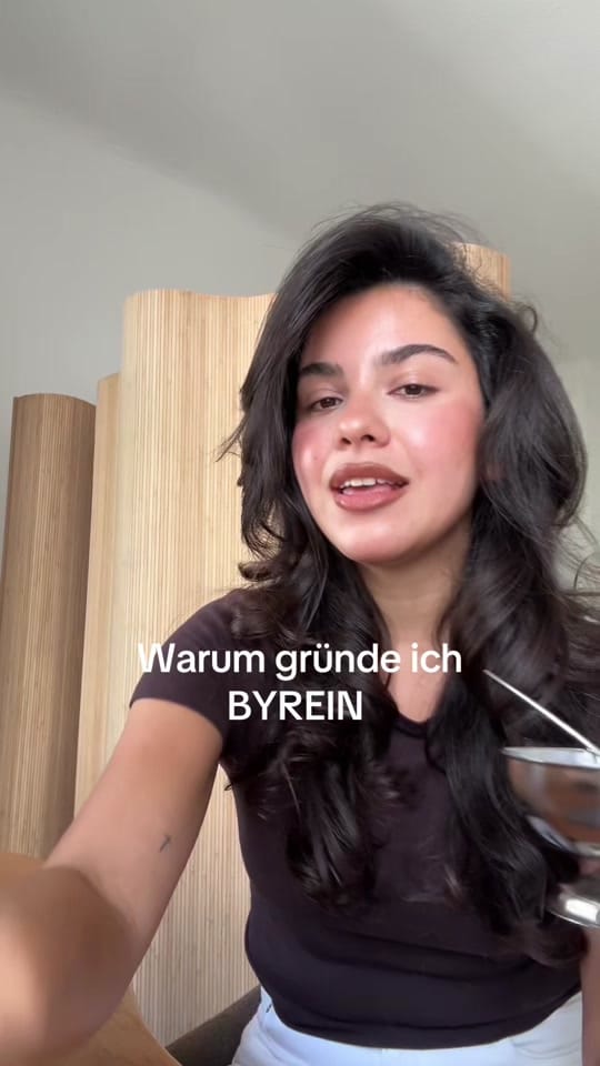 Post 3 by Bella Emar on TikTok (video)