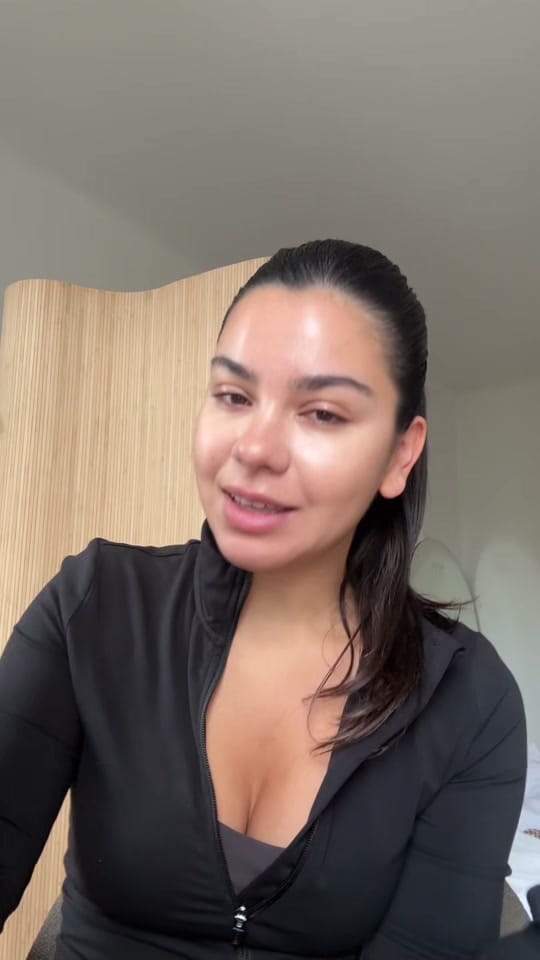 Post 7 by Bella Emar on TikTok (video)