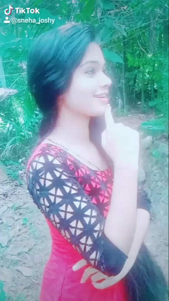 Post 2 by Sneha Joshy on TikTok (video)