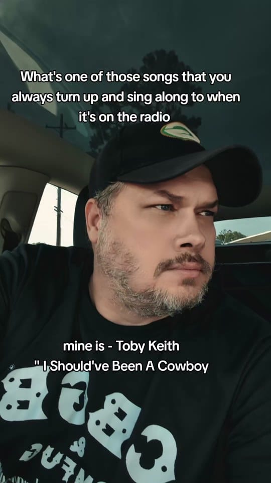 Post 5 by CrivitzCountryBoy on TikTok (video)
