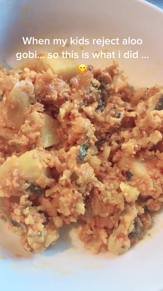 Post 10 by Fiza Mehndi on TikTok (video)