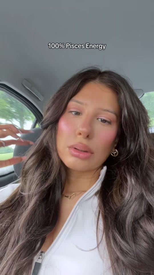 Post 3 by americax292 on TikTok (video)