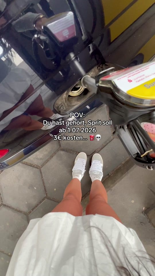 Post 5 by americax292 on TikTok (video)