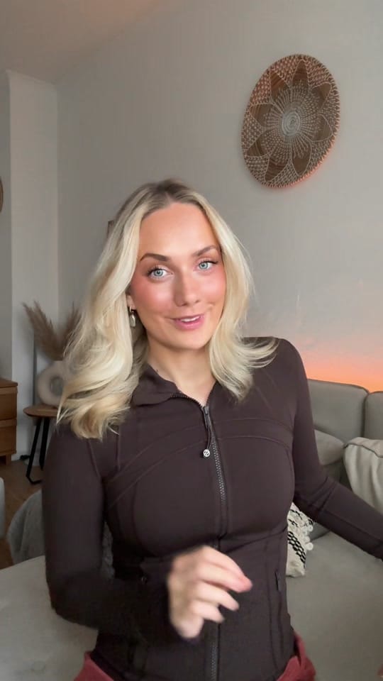Post 10 by stellaglowing ✨| UGC Creator on TikTok (video)