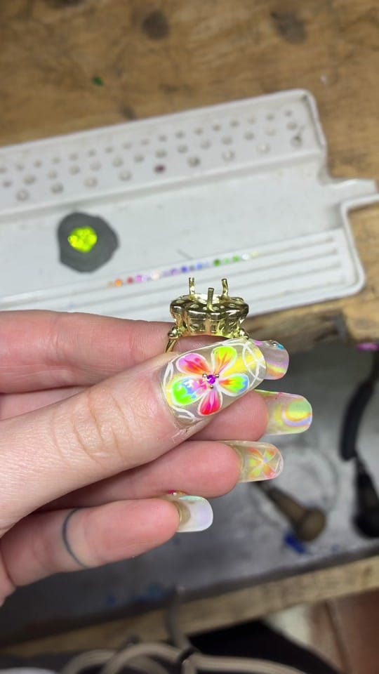 Post 3 by Susannah King London on TikTok (video)
