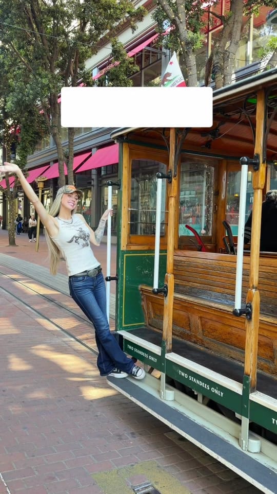 Post 1 by Alli • Lifestyle on TikTok (video)