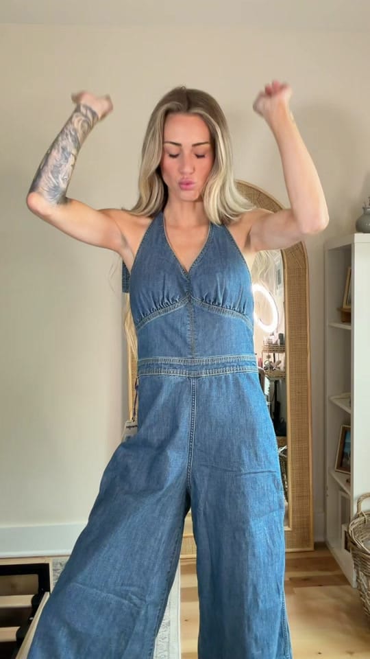 Post 3 by Alli • Lifestyle on TikTok (video)