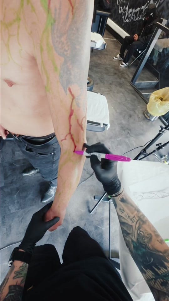 Post 5 by I'm Bogdan Kosinov on TikTok (video)