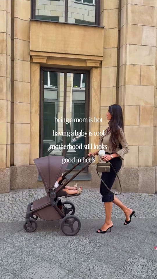 Post 4 by Sofia on TikTok (video)