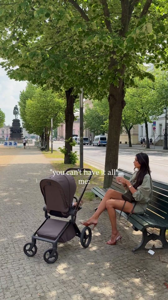 Post 5 by Sofia on TikTok (video)