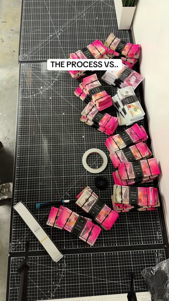 Post 7 by Apart Studio™ on TikTok (video)
