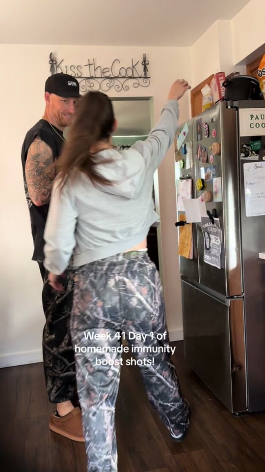 Post 3 by em_uh_lee🫶🏼 on TikTok (video)