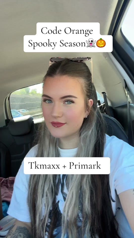 Post 9 by Shari🐉 | Booktok📚 on TikTok (video)