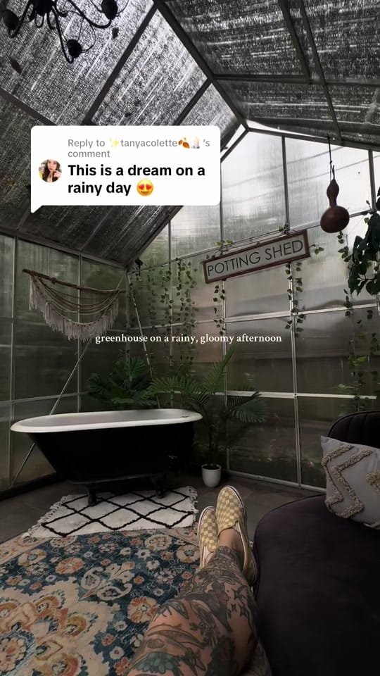 Post 9 by jess on TikTok (video)