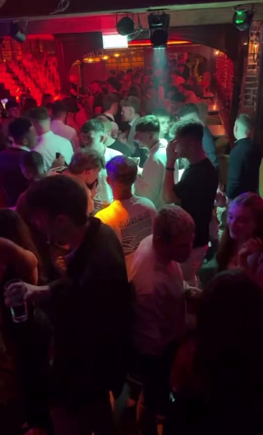 Post 2 by dj_daryl on TikTok (video)