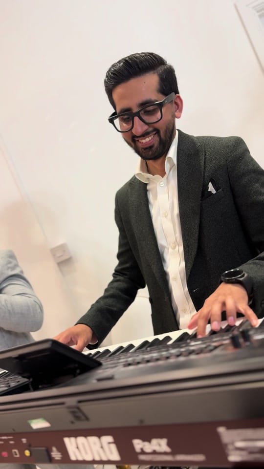Post 7 by FaridChakawakOfficial on TikTok (video)