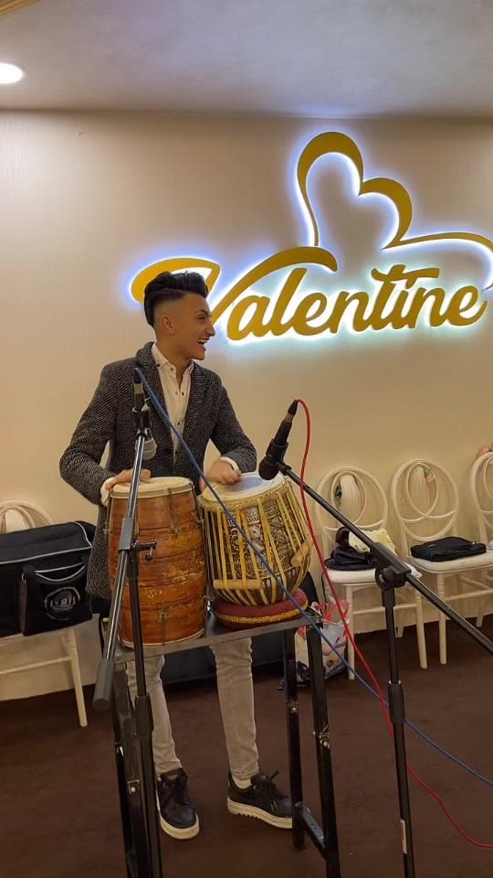 Post 10 by FaridChakawakOfficial on TikTok (video)