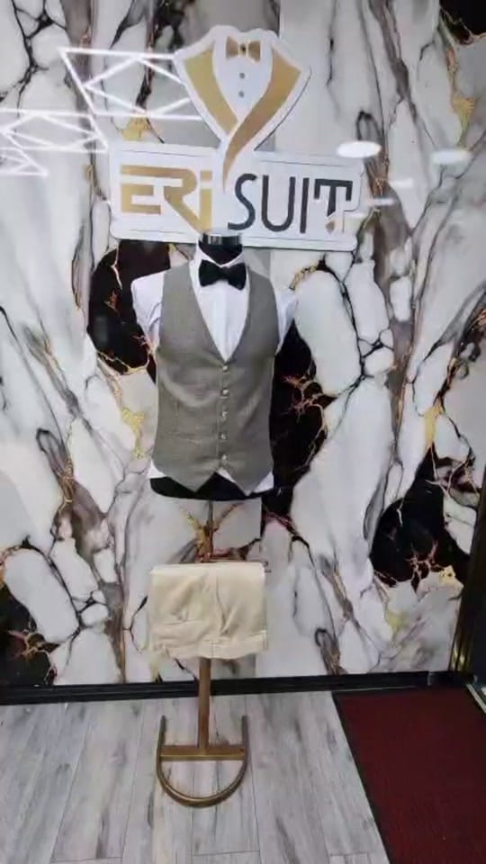 Post 5 by Erisuitt on TikTok (video)