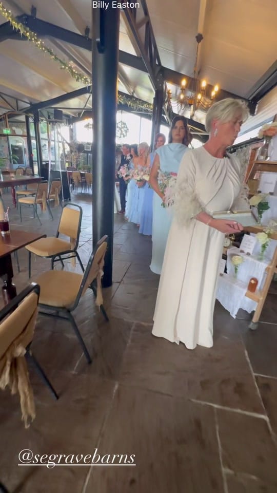 Post 1 by Vintage Violet florist on TikTok (video)