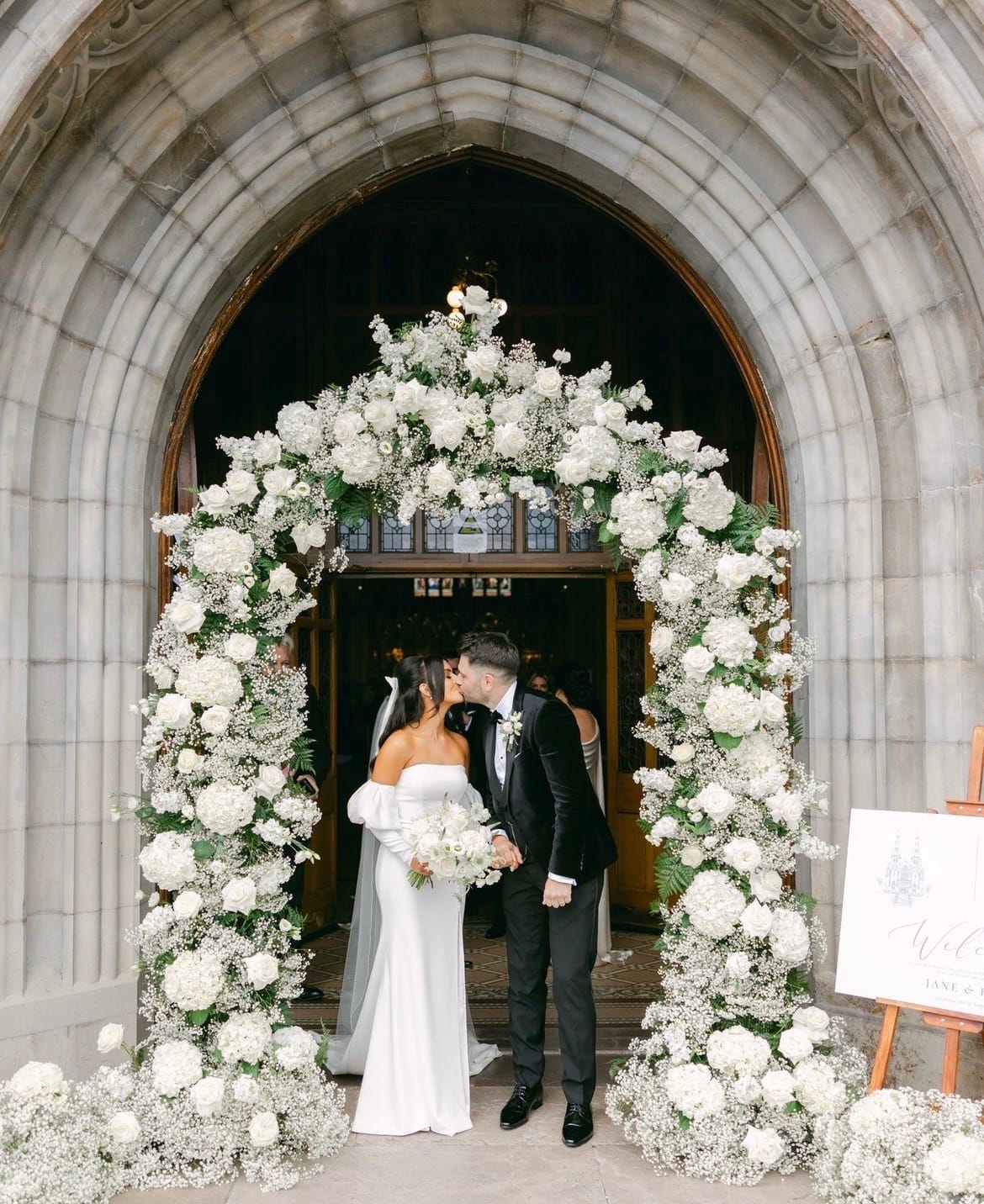 Post 8 by Vintage Violet florist on TikTok (video)