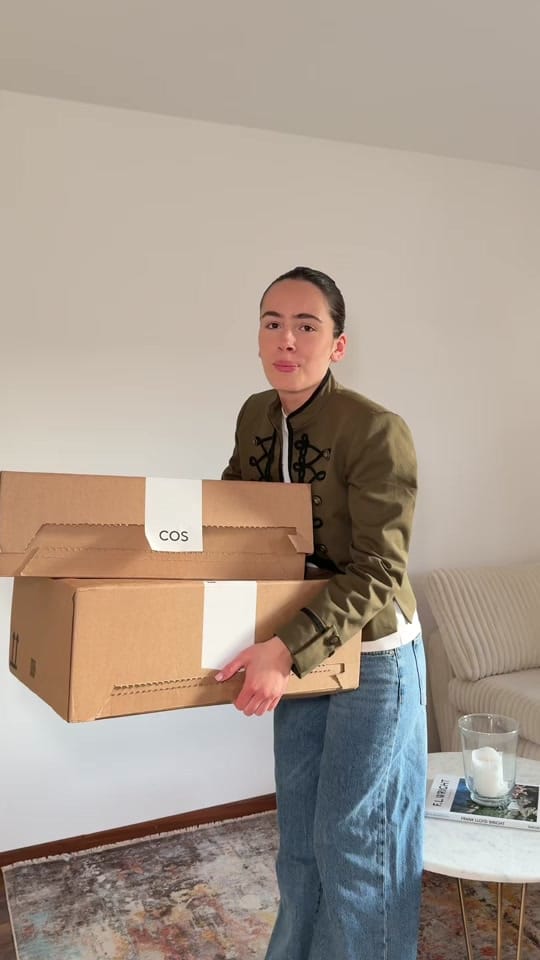 Post 2 by ivanaastjc on TikTok (video)