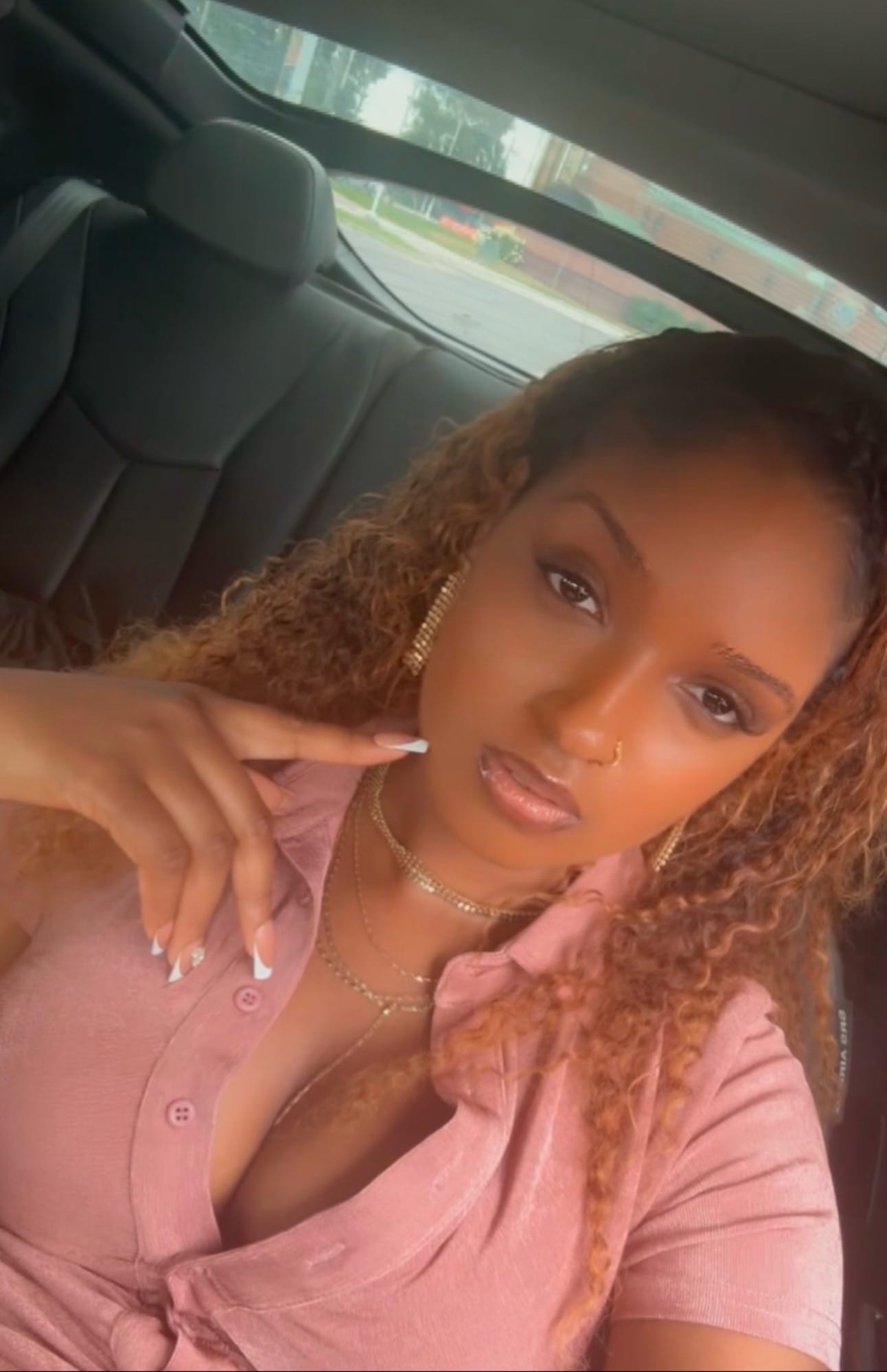 Post 1 by Yonnasosweet on TikTok (video)