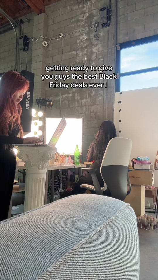 Post 7 by EM Cosmetics by Michelle Phan on TikTok (video)