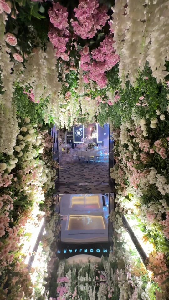 Post 2 by Sweet Hollywood on TikTok (video)