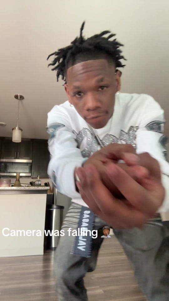 Post 2 by Rîçky on TikTok (video)
