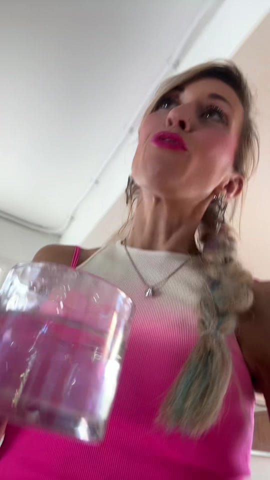 Post 2 by Colette Piroüette ✨ on TikTok (video)