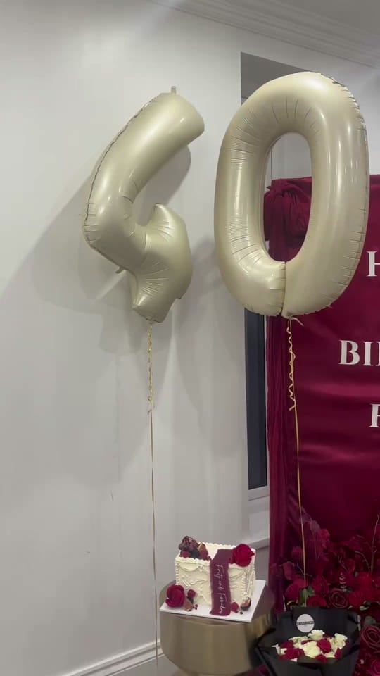 Post 1 by exclusivemoments._ on TikTok (video)