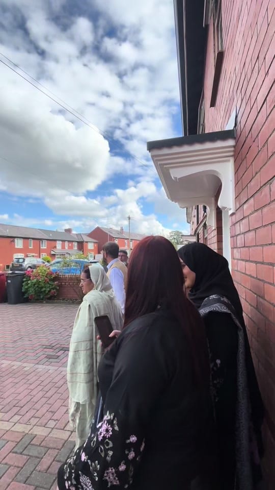 Post 10 by exclusivemoments._ on TikTok (video)