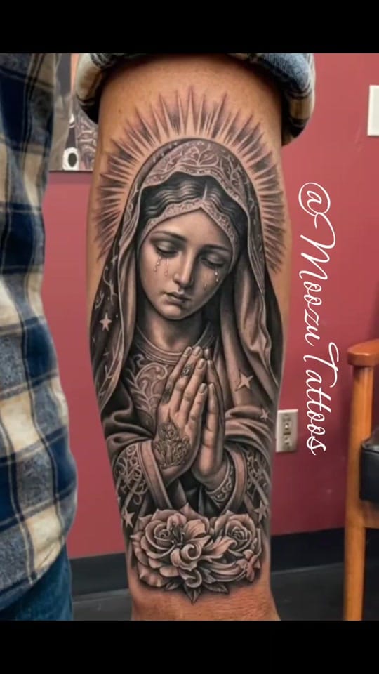 Post 5 by MoozuTattoos on TikTok (video)