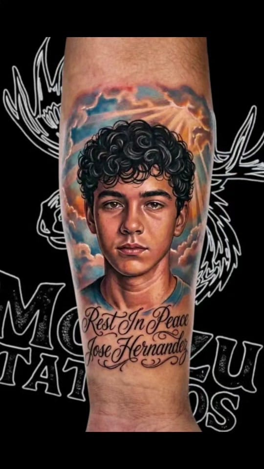 Post 8 by MoozuTattoos on TikTok (video)