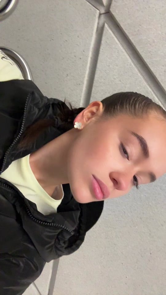 Post 7 by Nadiia | Content & UGC creator on TikTok (video)