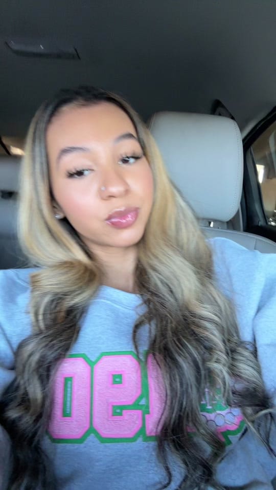 Post 10 by nina🦋 on TikTok (video)