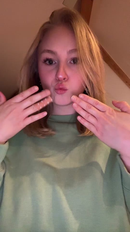 Post 2 by ⭐️ christin ⭐️ on TikTok (video)
