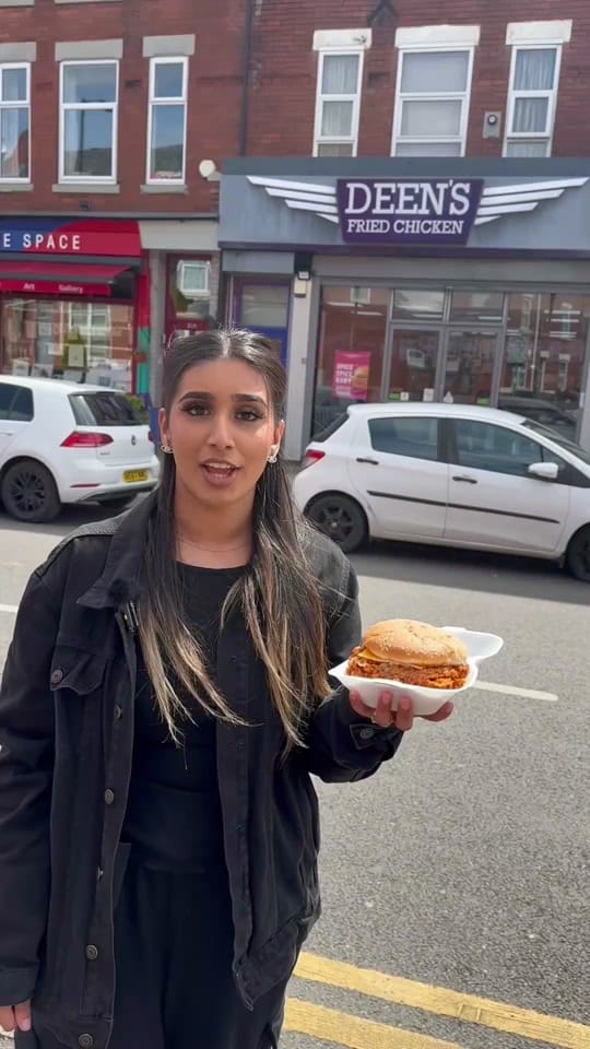 Post 10 by Deens Fried Chicken 🐔 on TikTok (video)