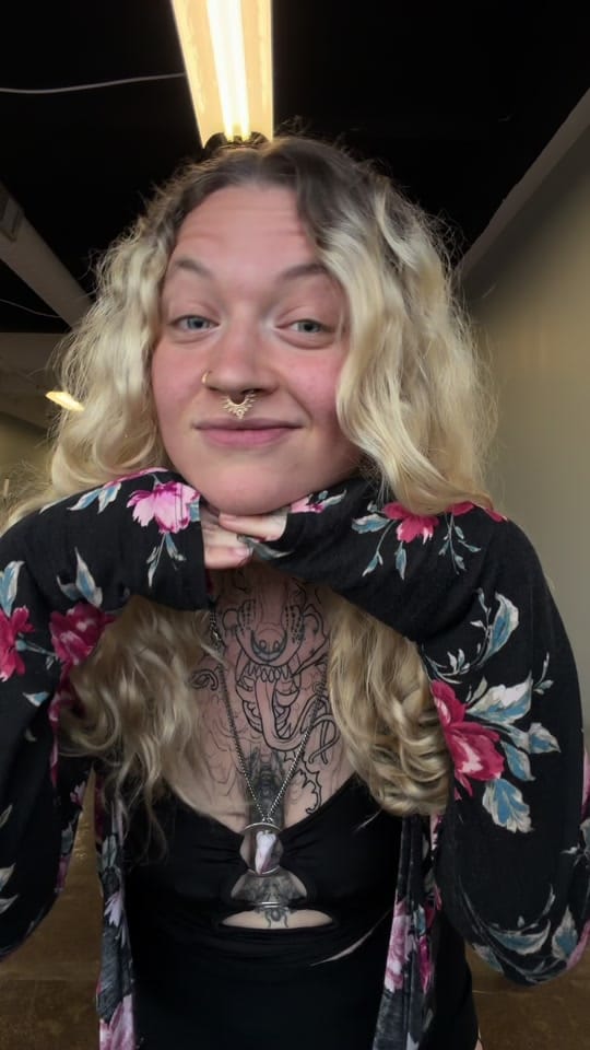 Post 1 by 3eggsinatrenchcoat on TikTok (video)