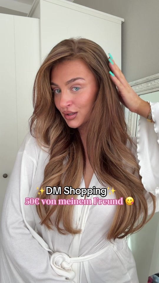 Post 3 by 𝑀𝒾𝒸𝒽𝑒𝓁𝓁𝑒 on TikTok (video)