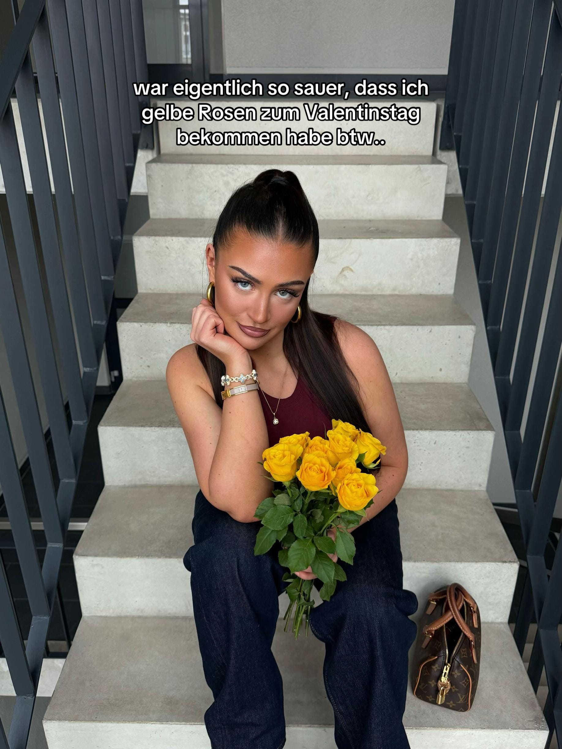 Post 6 by 𝑀𝒾𝒸𝒽𝑒𝓁𝓁𝑒 on TikTok (video)