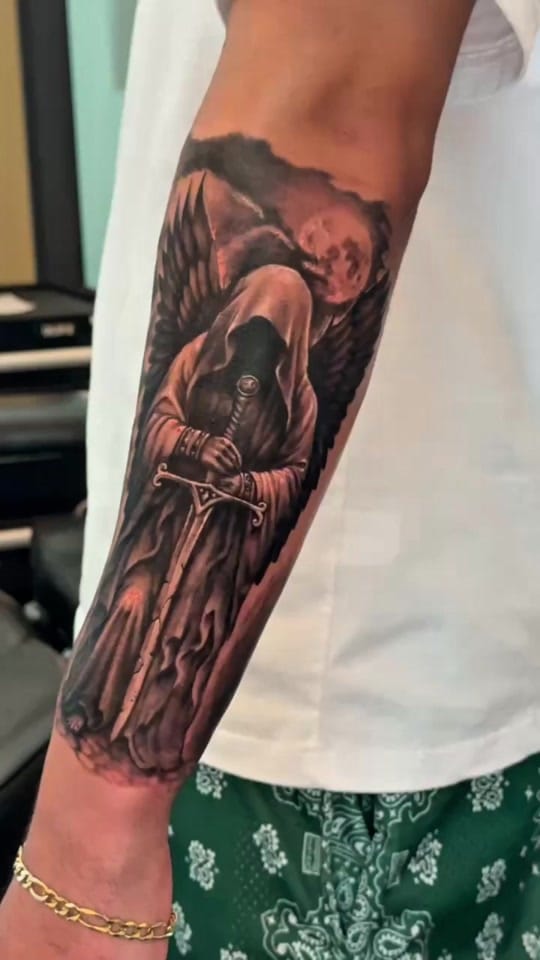 Post 7 by Emiliano Garrido on TikTok (video)