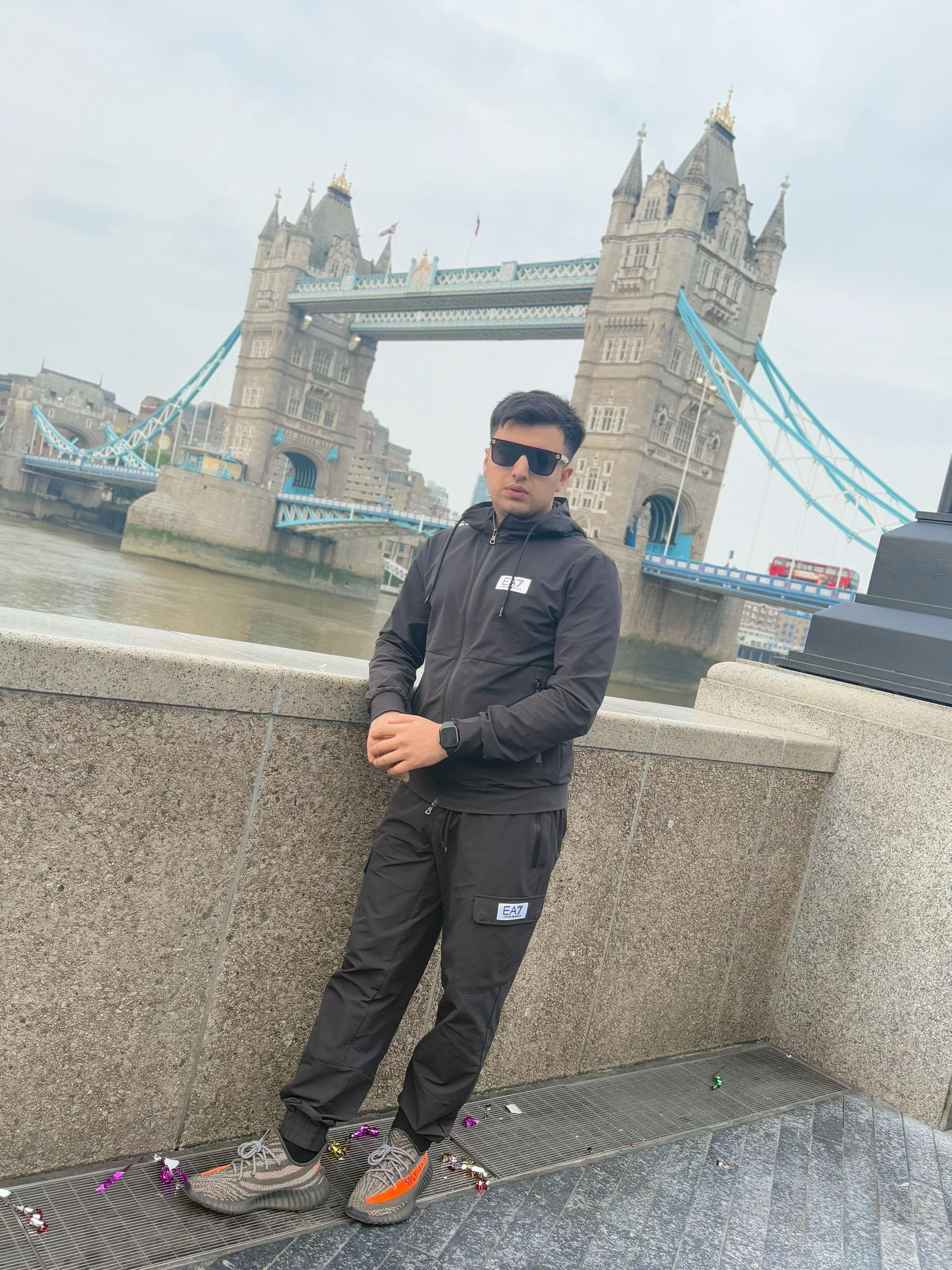 Post 5 by Uk. 🇬🇧 on TikTok (video)