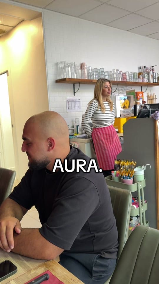 Post 6 by BRUNCH & ART 🎨 on TikTok (video)